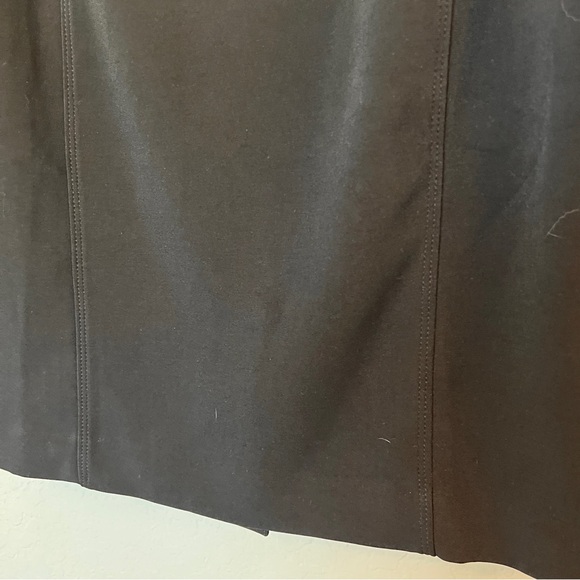 White House Black Market Black Knee-Length Skirt 8 Excellent Condition - Picture 3 of 8